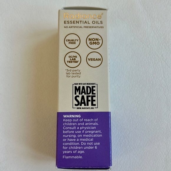 Radiance 100% Organic Essential Oil Blend Lavender - Picture 4 of 5